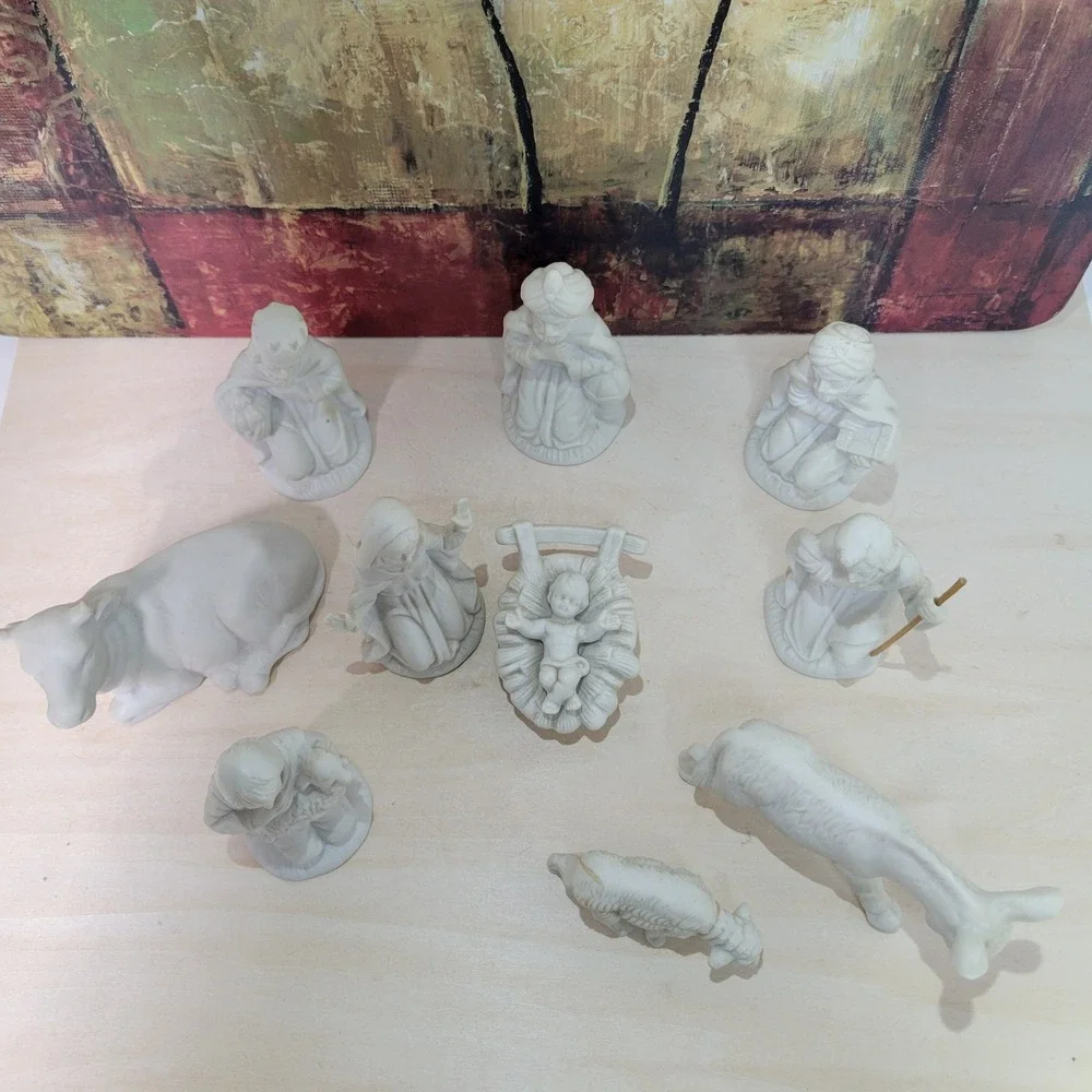 Vintage Ceramic Nativity Set White Made in Japan‎ 10 Piece Figurine
